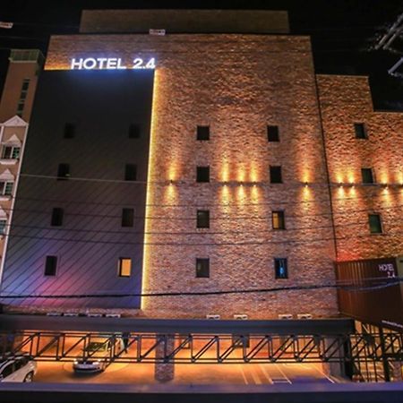 Jamsil 2.4 Hotel Seoel Buitenkant foto